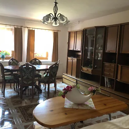 Studio Diana De-luxe
