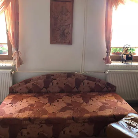 Studio Diana De-luxe *